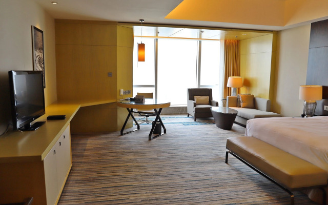 Renaissance Huizhou Hotel