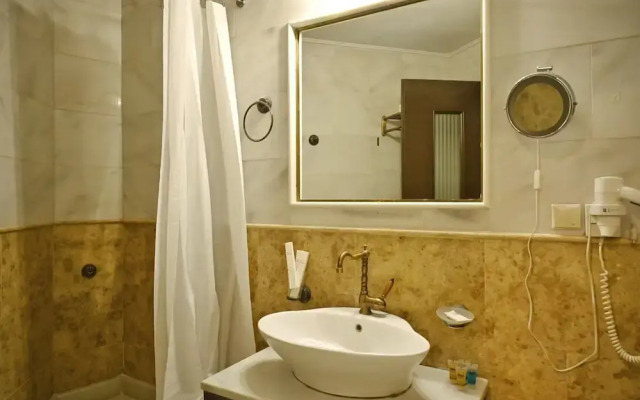 New Times Home & Hotels Near Metro Station Athens Center