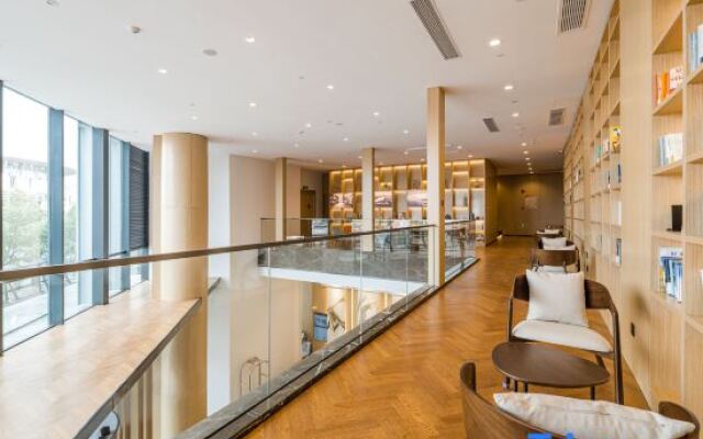 Atour Hotel Ningbo Old Bund Green Space Center