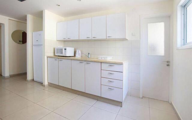 Hayarkon Beach Apartments