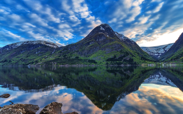 Trolltunga Camping