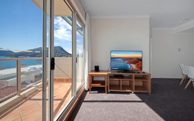Barrington, Unit 707/35-45 Shoal Bay Road