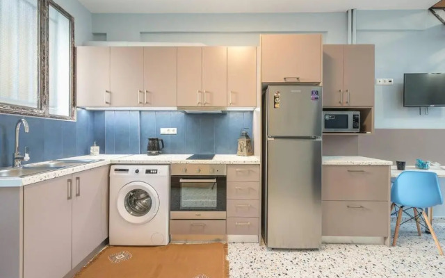 Athens Loft (for person with mobility problems)