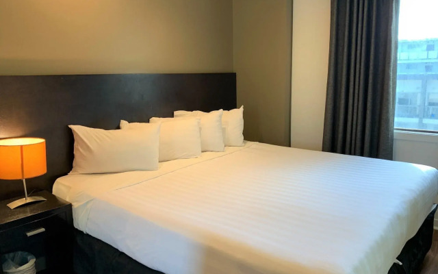 Auckland City Hotel