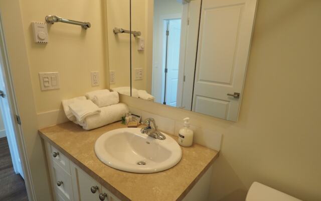 Blue Heron Hide-Away - 2 Br Condo