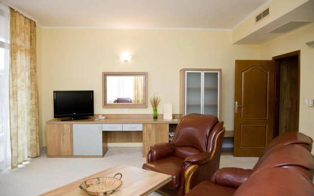 Hrizantema- All Inclusive Hotel