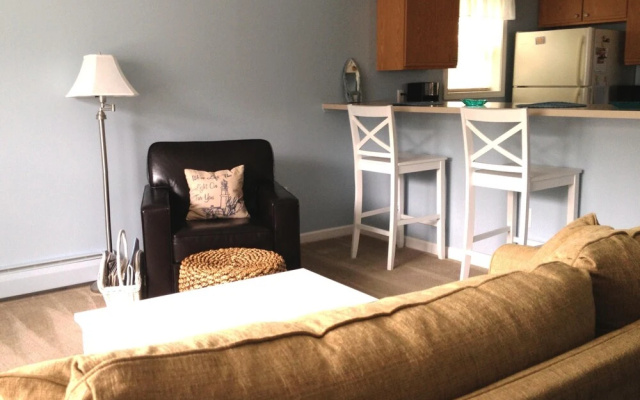Wells Rested - W579 Unit A by Getaway