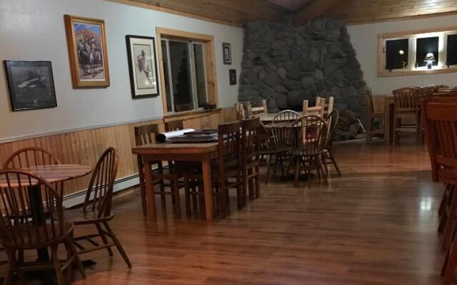 Yellowstone Cutthroat Guest Ranch