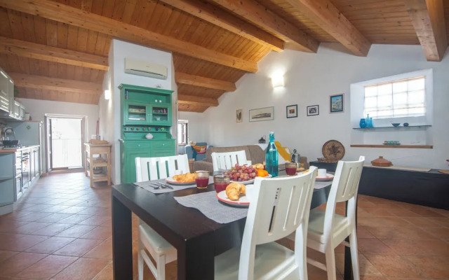 Una Mansarda Nell'isola