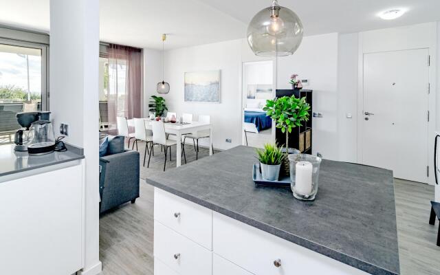 LM1.BA- Spacious apartment with bbq facilities