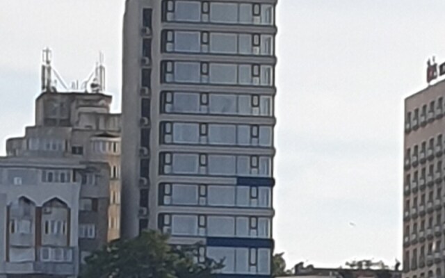 Maritimo Luxury ApartHotel
