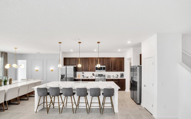 2505SHANTI, Kissimmee, US