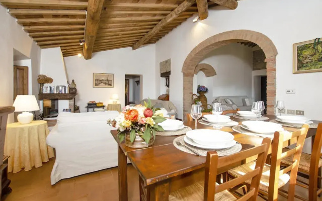 La Palazzina in Monteroni D Arbia