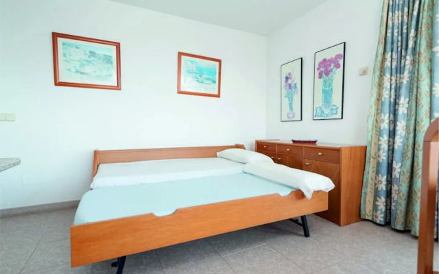 Apartamentos Xaloc HRC