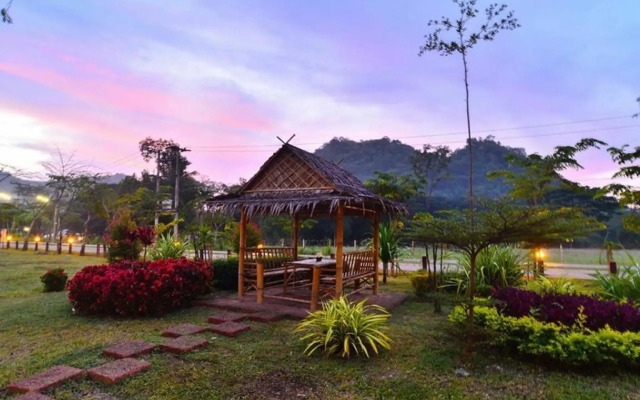 Family Resort Khao Yai (Pet-friendly hotel)