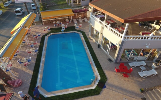 Senar Naz Otel