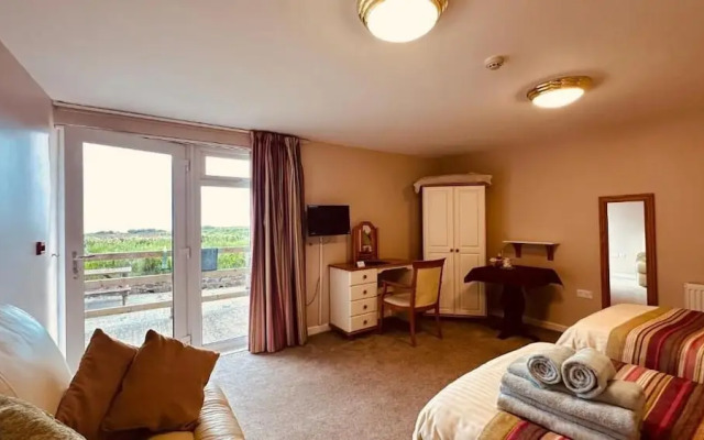 OYO Ocean Haze Hotel