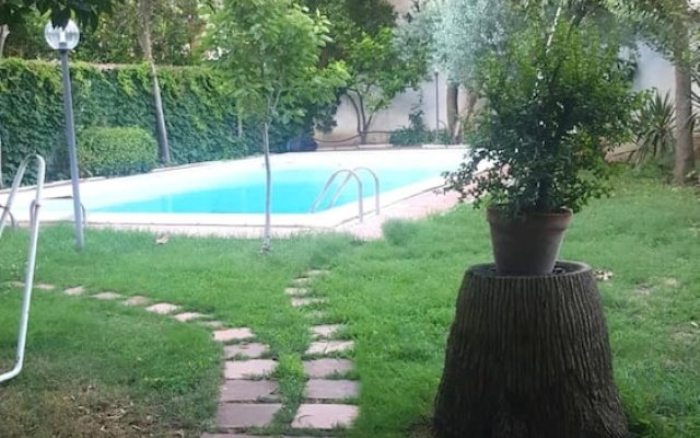House with One Bedroom in Telese, with Shared Pool, Enclosed Garden And Wifi - 30 Km From the Slopes