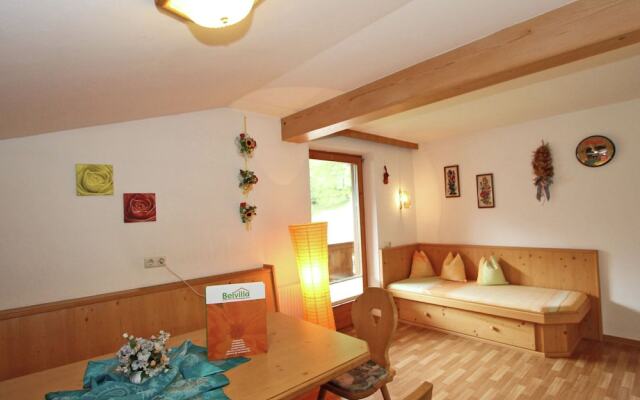 Quaint Apartment in Finkenberg near Ski Lift