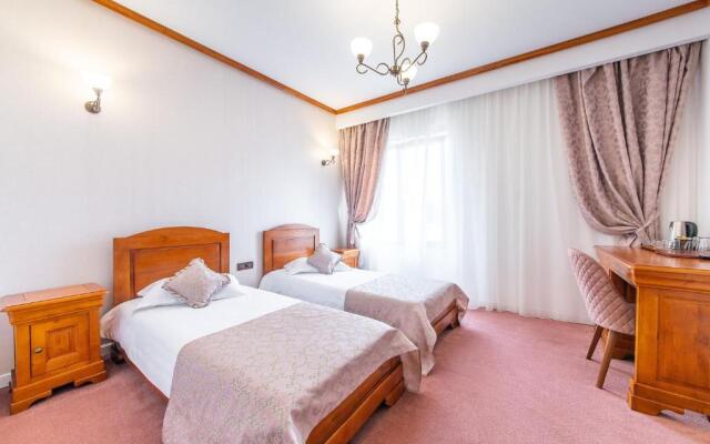 RED CONFORT HOTEL Boutique