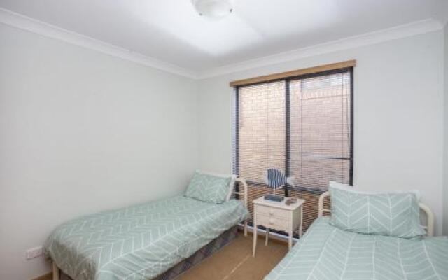 17 Canberra Crescent - Prestige Views At Burrill Lake