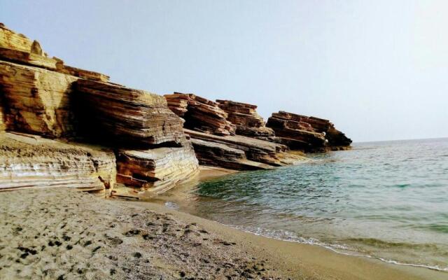 Traditional Art House