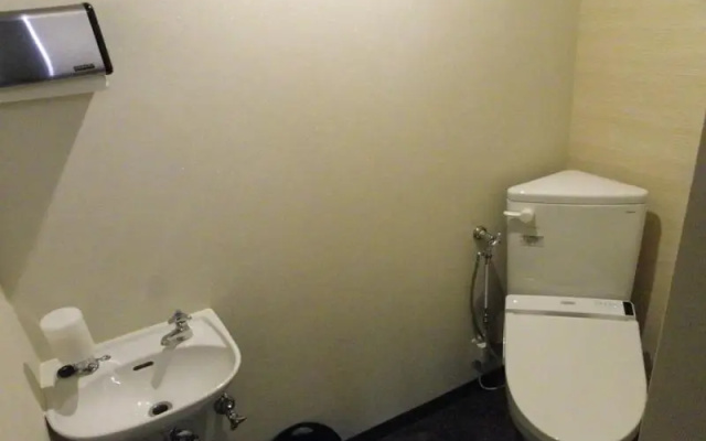 Guest House Jinya – Bathroom – Takayama