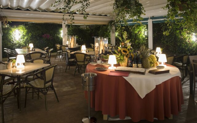 Hotel restaurante Roma