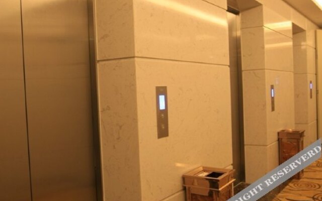 Pula International Hotel