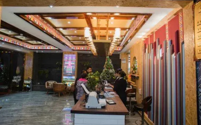 Lancang Chashan Spring Rain Hotel