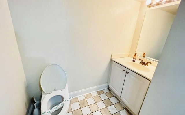 Wilmington Avenue 20B