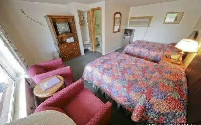 Rainbow Lodge and Inn