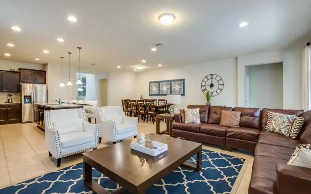 Villa w/ Private Pool & Free Resort Access!