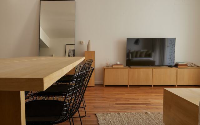 Charming 1 bedroom Apartment III