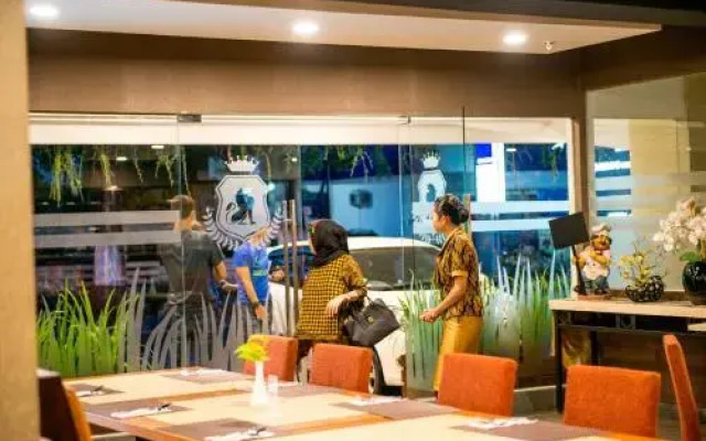Grand Padis Hotel