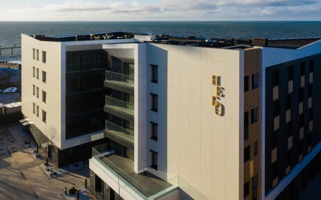 Apartments on Pugacheva street 4, K. A