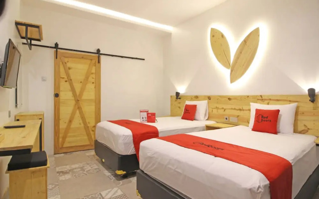 Diaga Graha Hotel By RedDoorz