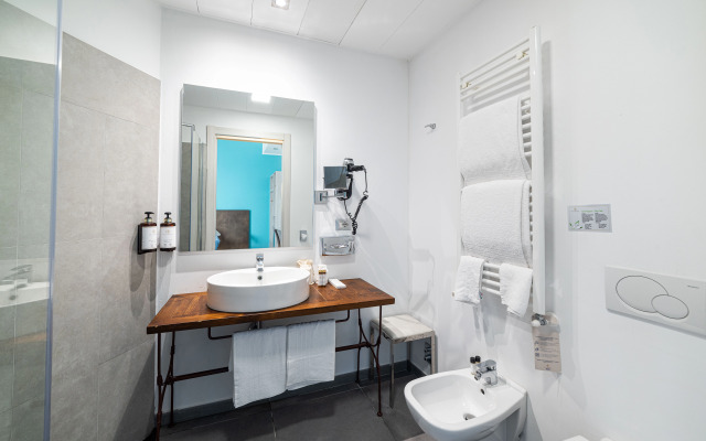 Отель Phi Hotel Milano