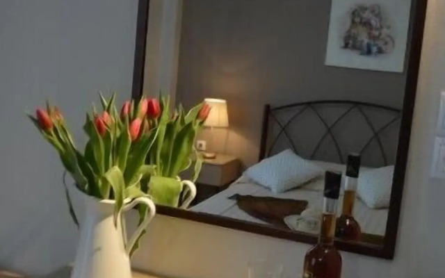 Archontissa Rooms