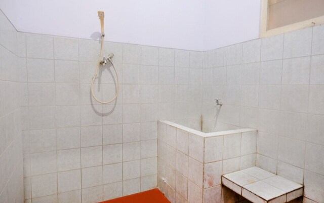 SPOT ON 2271 Nabila O Family Residence