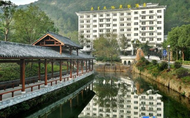 Tianchi Resort
