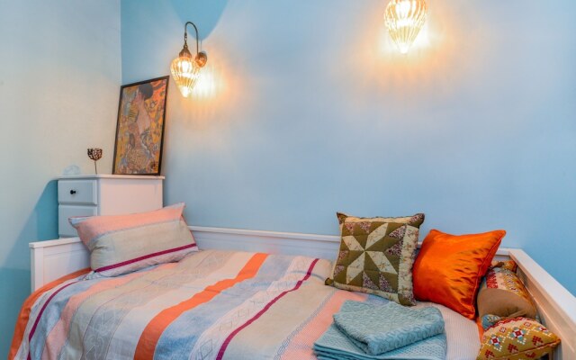 FM Premium 2-BDR Apartment - Pistachio