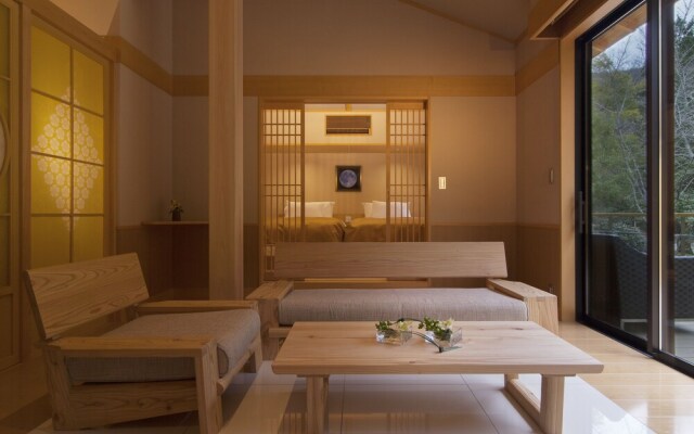 Tsukiyominoza