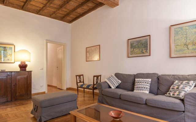 A peaceful retreat 2 minutes from Piazza Navona - FromHometoRome