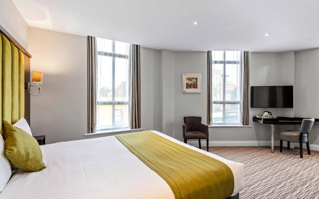 St Nicholas Hotel