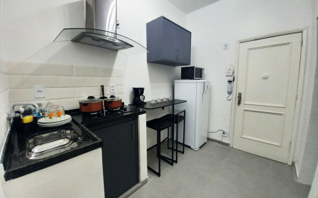 Moderno Qto&Sala na Praia de Copacabana