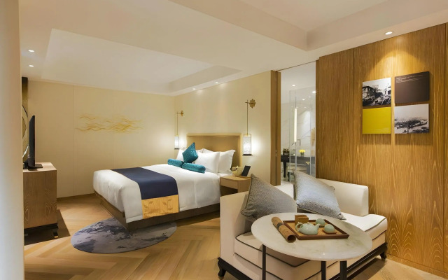 LN Hotel Five