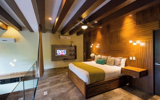 Pinnacle Resorts 220