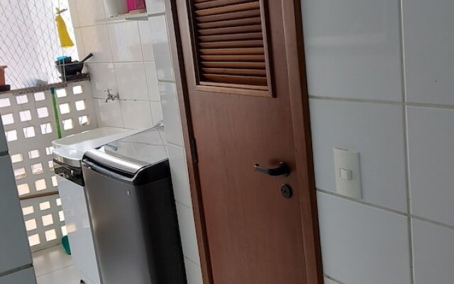 Hostel for One: quarto e banheiro privativos