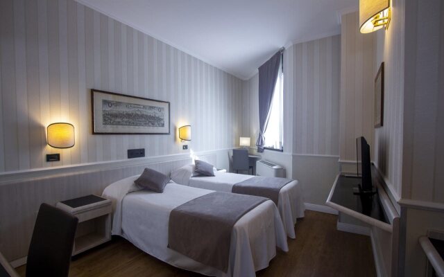 Hotel Flora